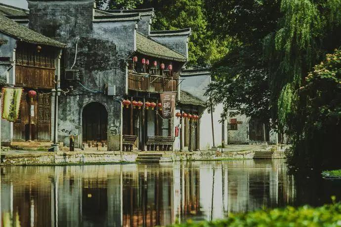 温馨小屋逃离